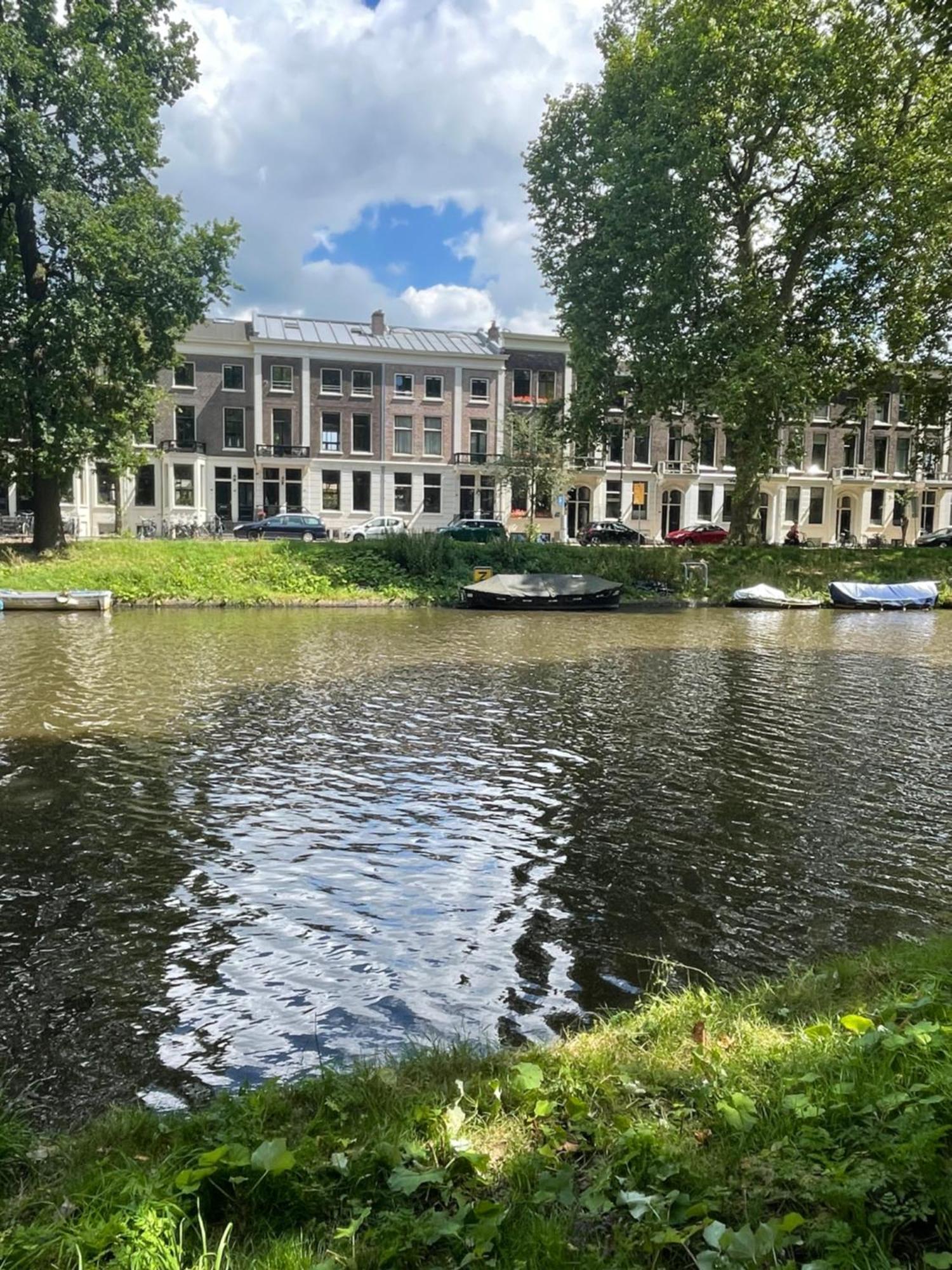 Bed And Breakfast Always Good Utrecht Bagian luar foto